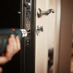 clé coincée dans la serrure