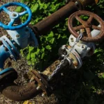 Raccords et canalisations d'un réseau de plomberie